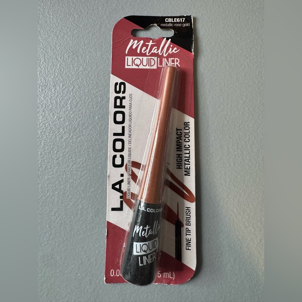 🛍️ any 5 items for $15 🛍️ LA Colors Metallic Liquid Liner
